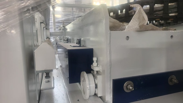 macchina idraulica per la produzione di blocchi