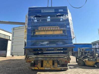 আমাদের আফ্রিকান গ্রাহককে সরঞ্জাম সরবরাহের জন্য অভিনন্দন!