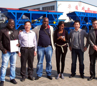 cliente sul-africano de máquina de tijolos