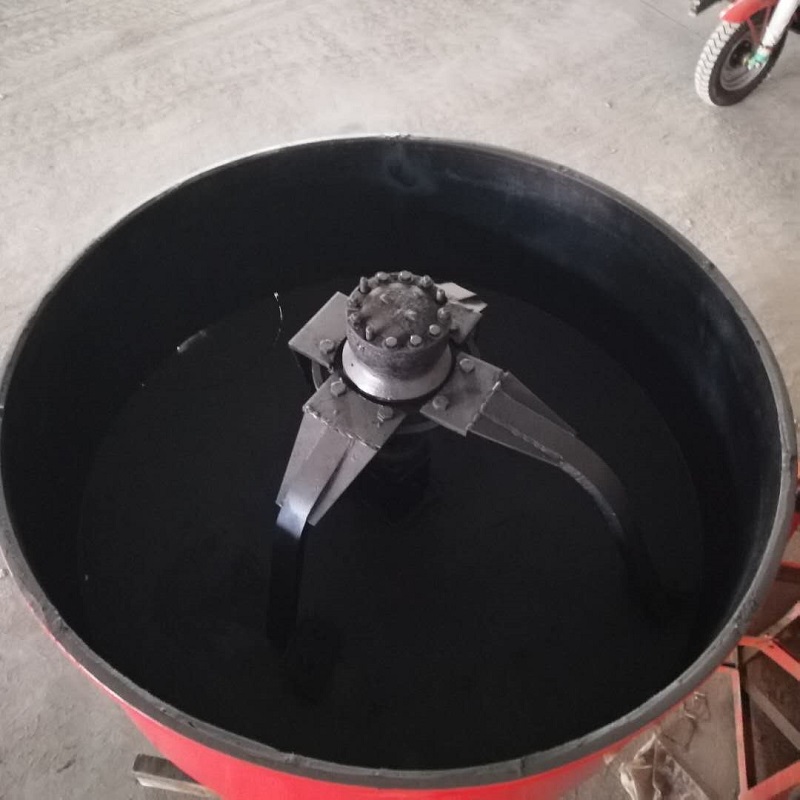 خلاطة خرسانة