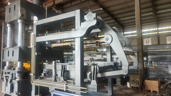 Fully Automatic Hydraulic Brick Press