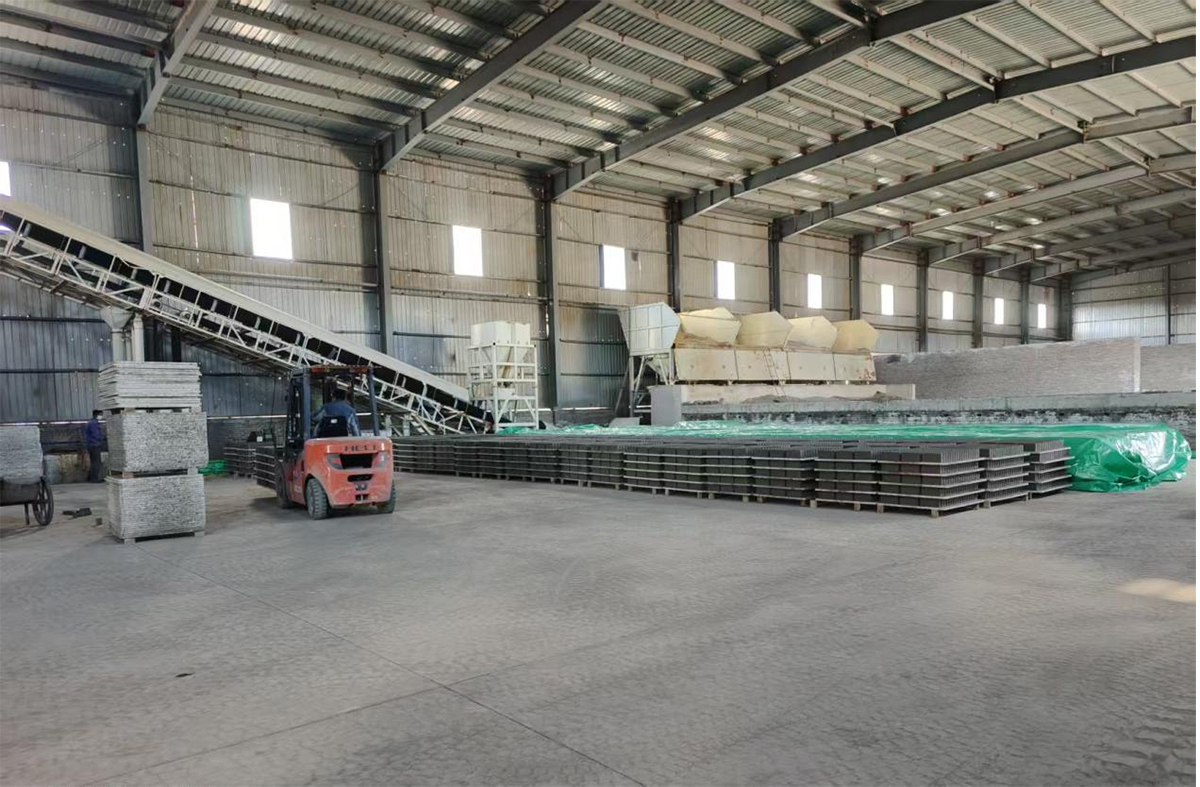 Казахстанский кирпичный станок. Казахстанский кирпичный станок.