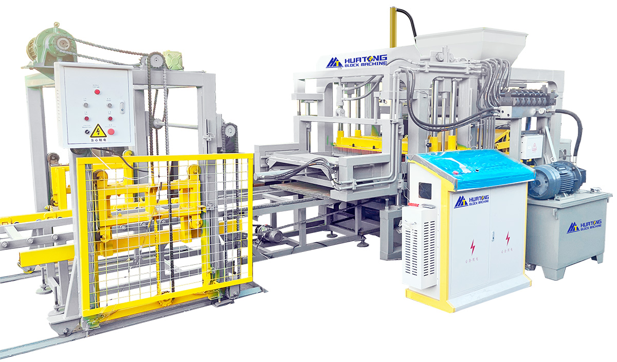 Linha de produção com capacidade de fabrico diária de 5.000 blocos de cimento.