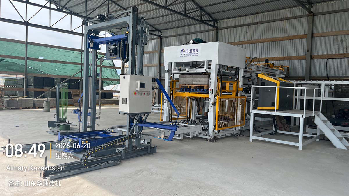 Huatong QT8-15 Fully Automatic Brick Production Line On-site Documentary in Kazakhstan