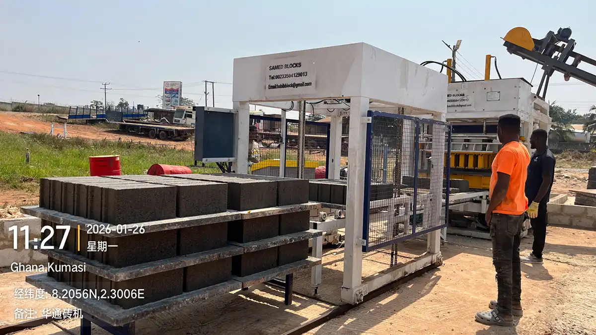 Caso de proyecto de la máquina de ladrillos Huatong QT10-15 totalmente automática en Ghana
